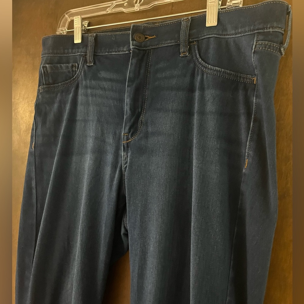 Banana Republic Super Stretch Jegging Fit Jeans, size 32/14 - Picture 5 of 6